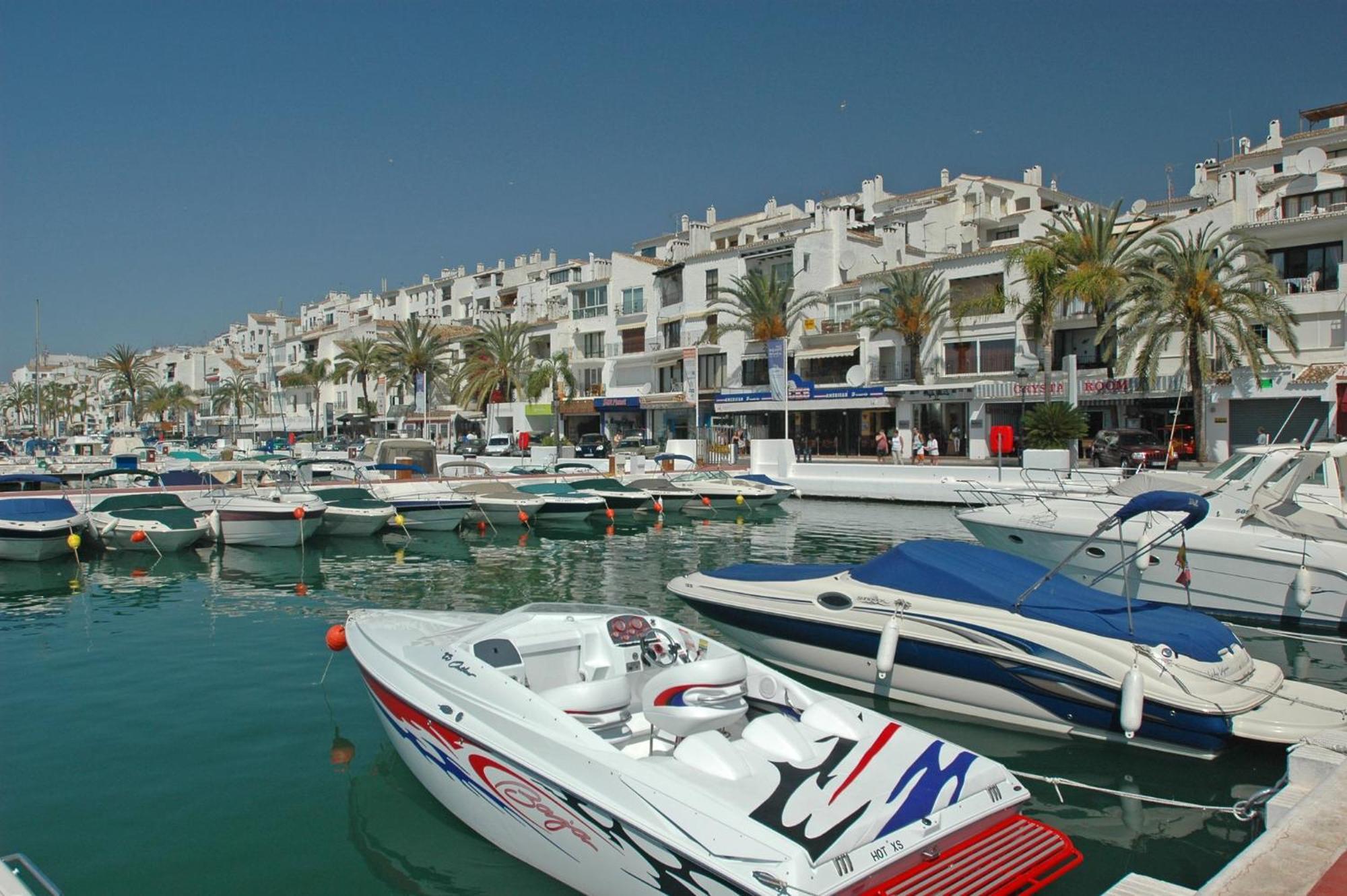 Beachfront Apartamento Marbella